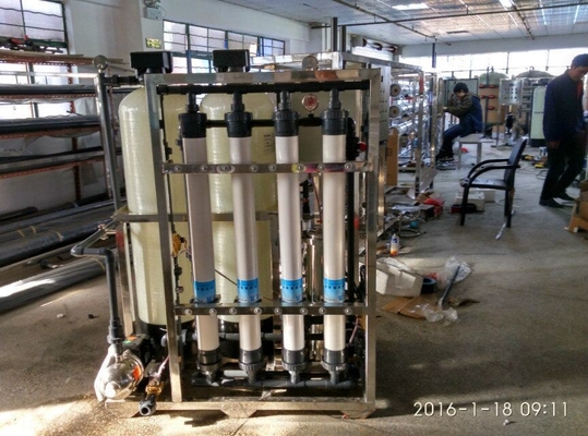 Nanofiltrationの膜による2000LPH Nanofiltrationの水処理システム