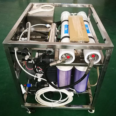 1000LPD海水ROの植物の逆浸透システム50HZ 8%回復率