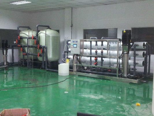 Grundfosポンプを搭載するFRP Nanofiltrationの水処理10m3/Hr
